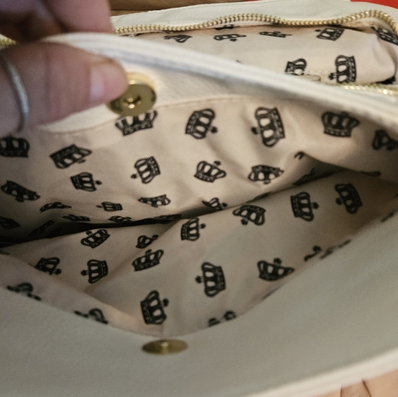 Juicy Couture Purse - Picture 3 of 6